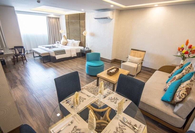 فندق Goldberry Lite