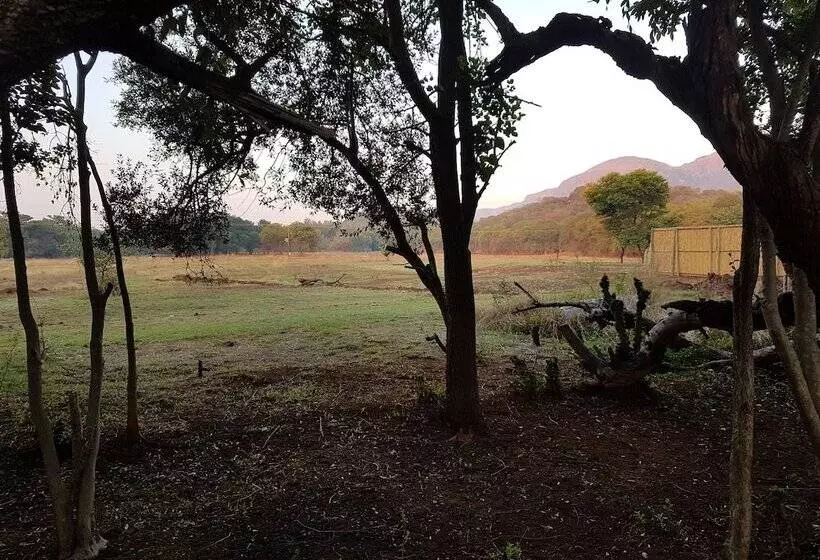 هتل Harties Is Africa