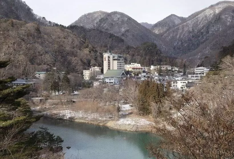 Hotelli Ichiryukaku Honkan