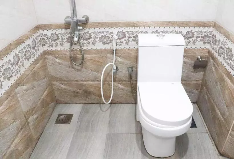 هتل Ritz Gate Kalutara