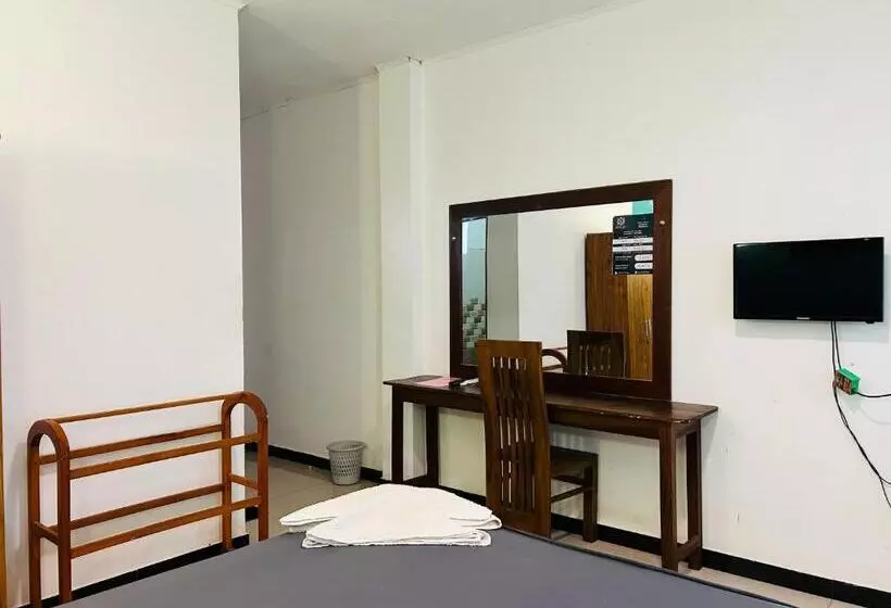 هتل Ritz Gate Kalutara