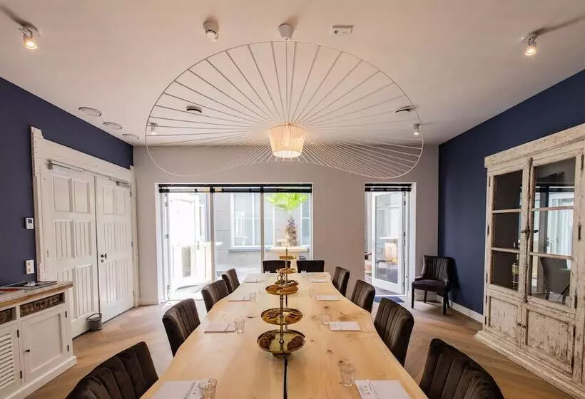 Hotelli Stadsvilla Mout Rotterdamschiedam