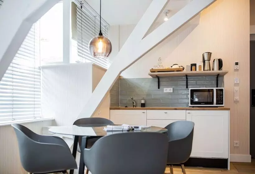 Hotelli Stadsvilla Mout Rotterdamschiedam