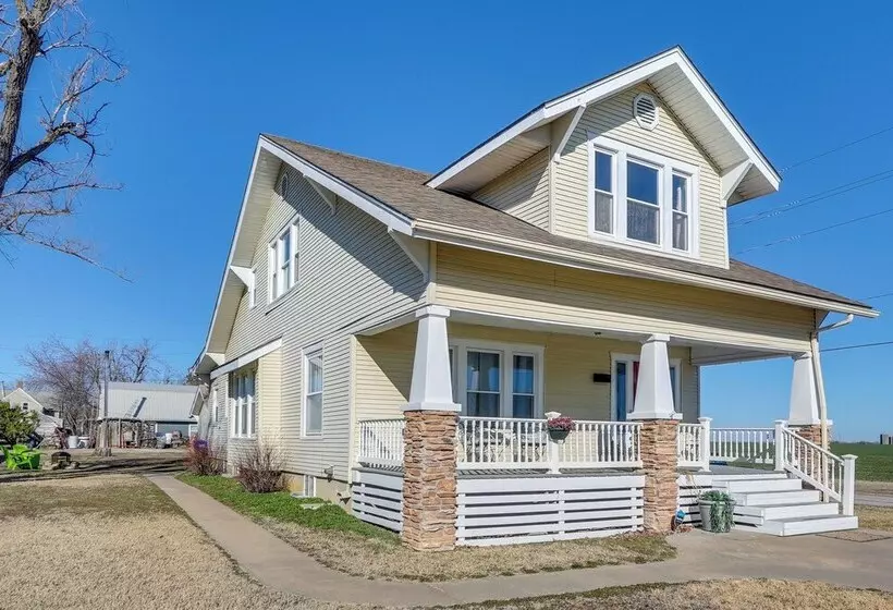 5 Mi To Marion Reservoir: Wizard Of Oz Themed Home
