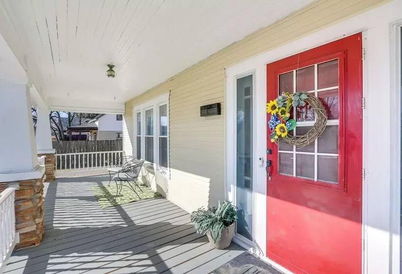 5 Mi To Marion Reservoir: Wizard Of Oz Themed Home