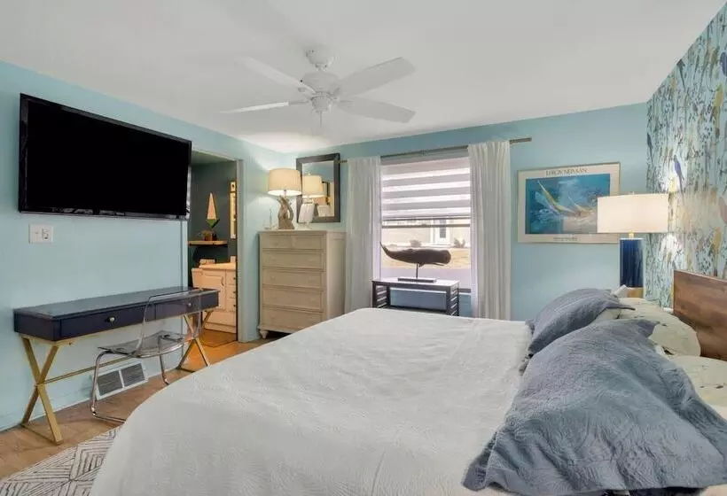 Bayard Avenue 1600