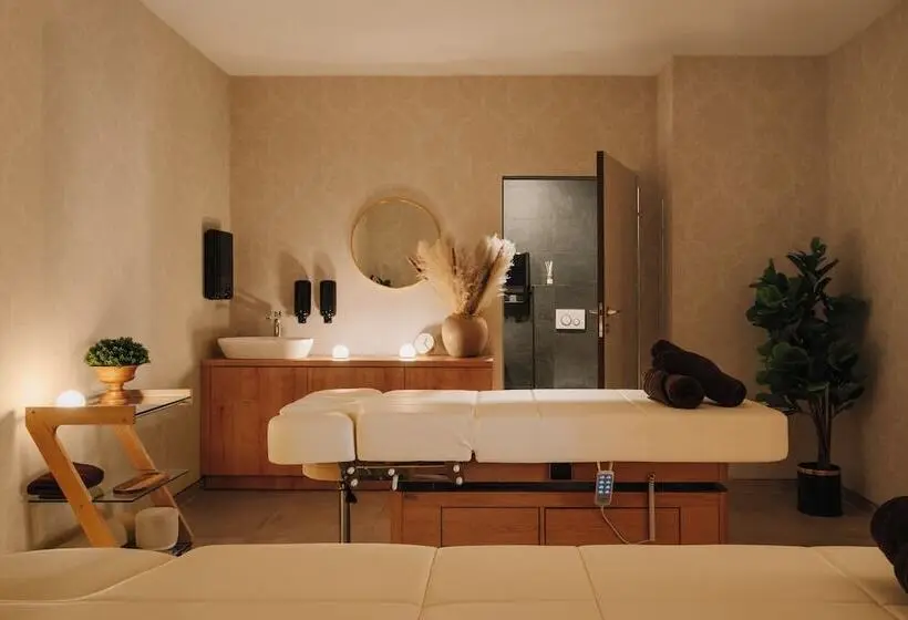 Forest Park Resort & Spa