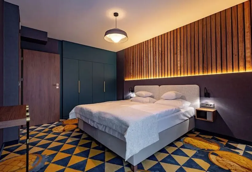 Forest Park Resort & Spa