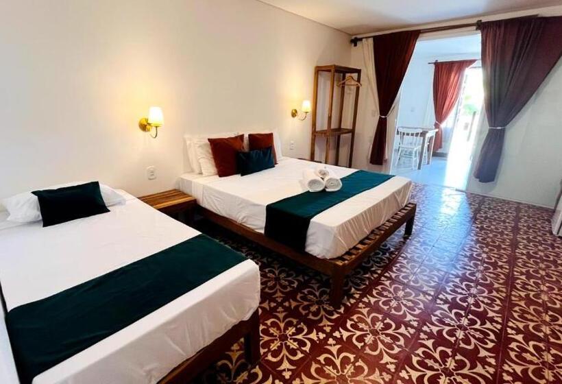 هاستل Pousada Enero