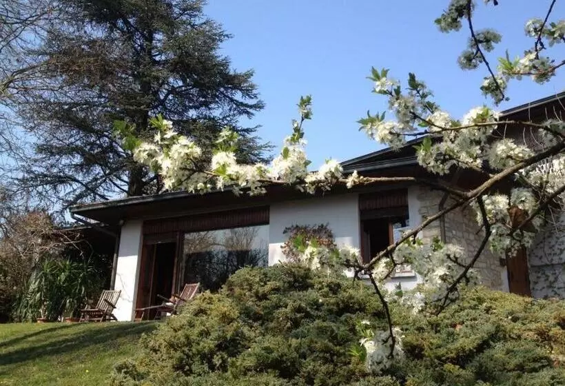 تختخواب و صبحانه Villa Agata