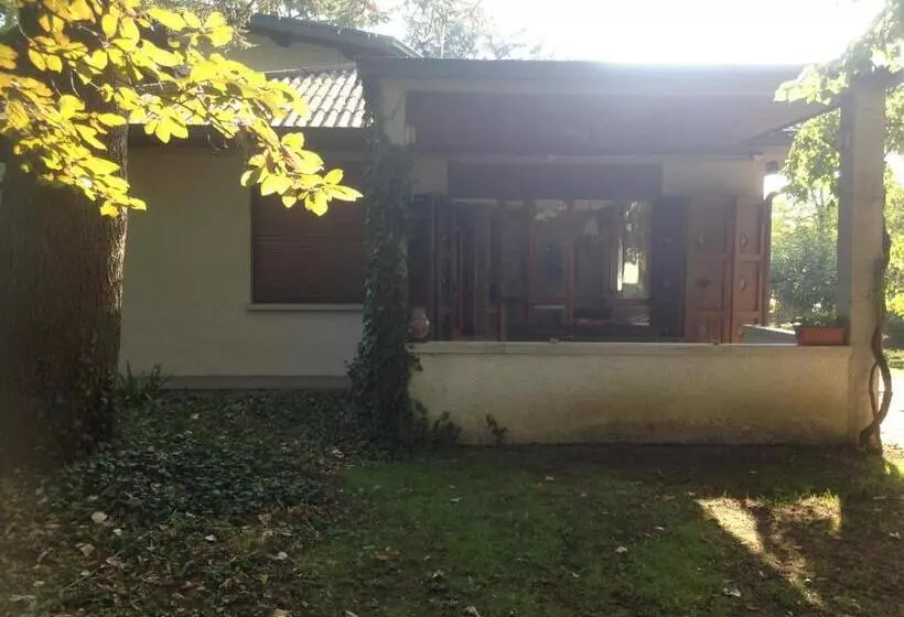 تختخواب و صبحانه Villa Agata