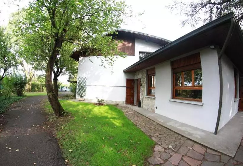 تختخواب و صبحانه Villa Agata