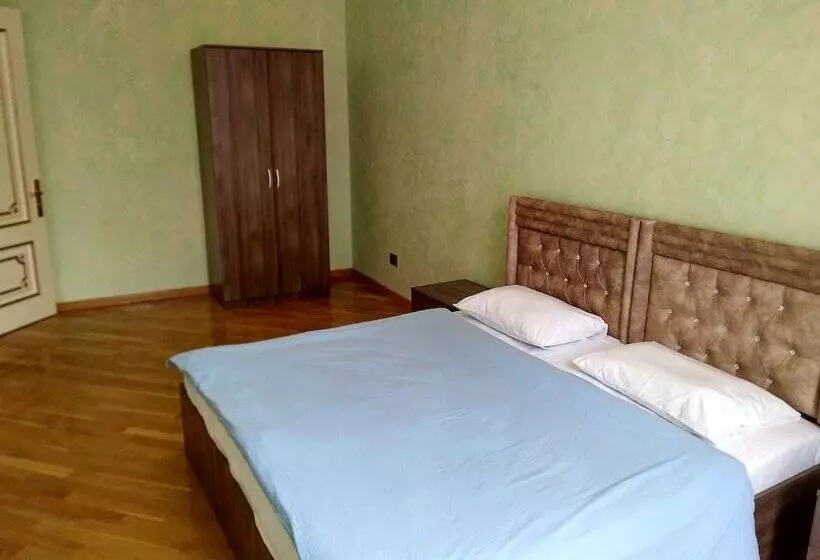 هتل Amadeo Apartments