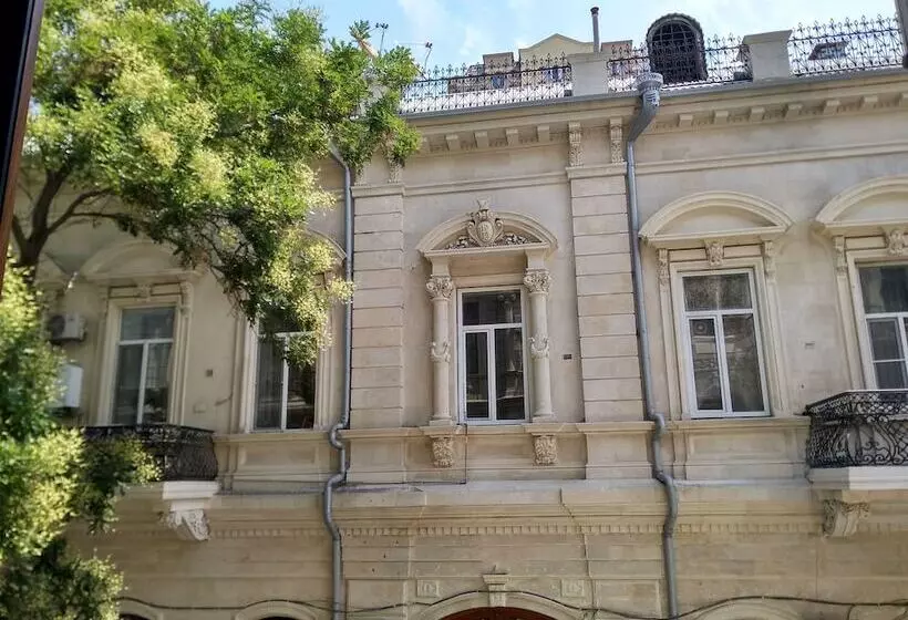 هتل Amadeo Apartments