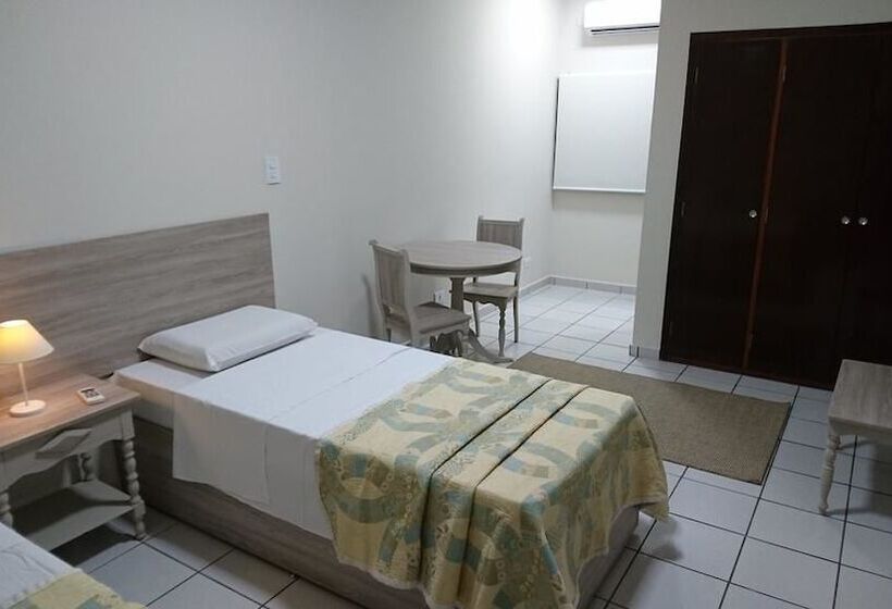 호텔 Premium Flat Ourinhos