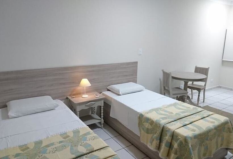 호텔 Premium Flat Ourinhos