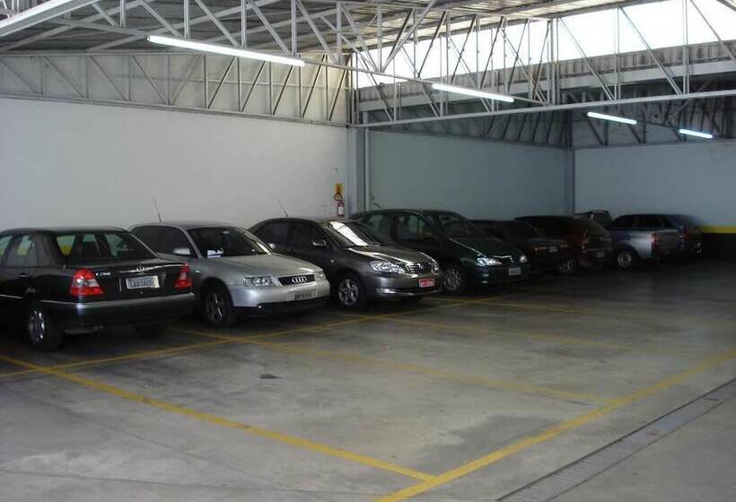 호텔 Premium Flat Ourinhos