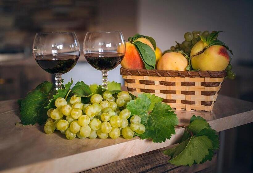 בית מלון כפרי Royal House