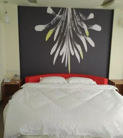 ホテル Thank Inn Chain Shangdong Zaozhuang Tengjingzhou Jinghe Bridge Haishang Mingyue