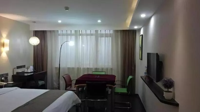 Thank Inn Plus Hotel He Nan Zhoukou Chuanhui District Red Star Macalline