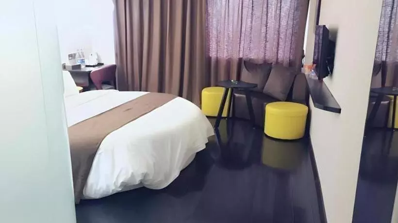 Thank Inn Plus Hotel He Nan Zhoukou Chuanhui District Red Star Macalline