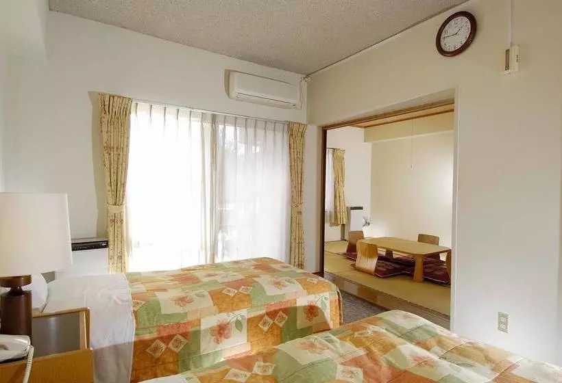 هتل Wisterian Life Club Nojiriko