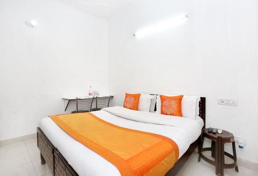 Oyo 9371 Hotel Anmol