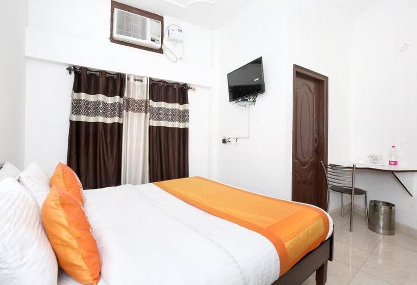 Oyo 9371 Hotel Anmol