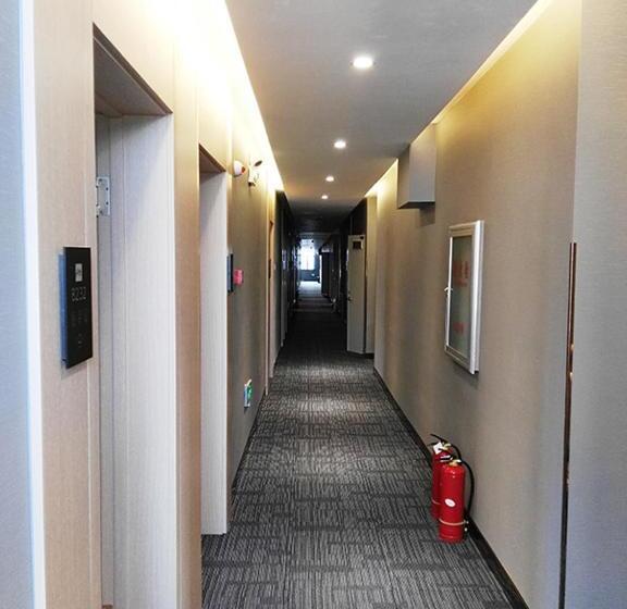 Thank Inn Chain Hotel Inner Mongolia Tongliao Horqin Dis. Tienan Kundulun Ave