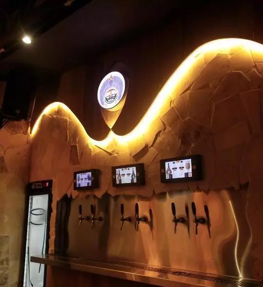 ôvibe Party Hostel