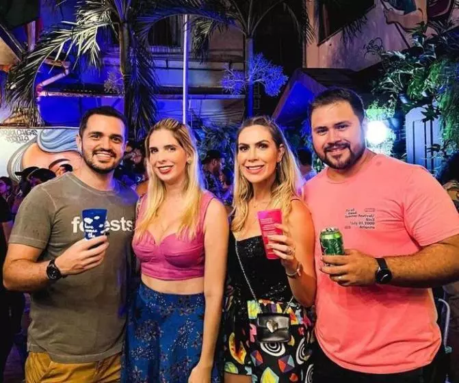 ôvibe Party Hostel