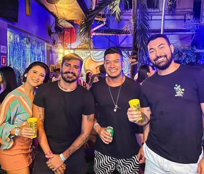 ôvibe Party Hostel