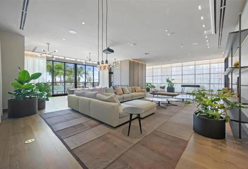 هتل Luxury City View Condo