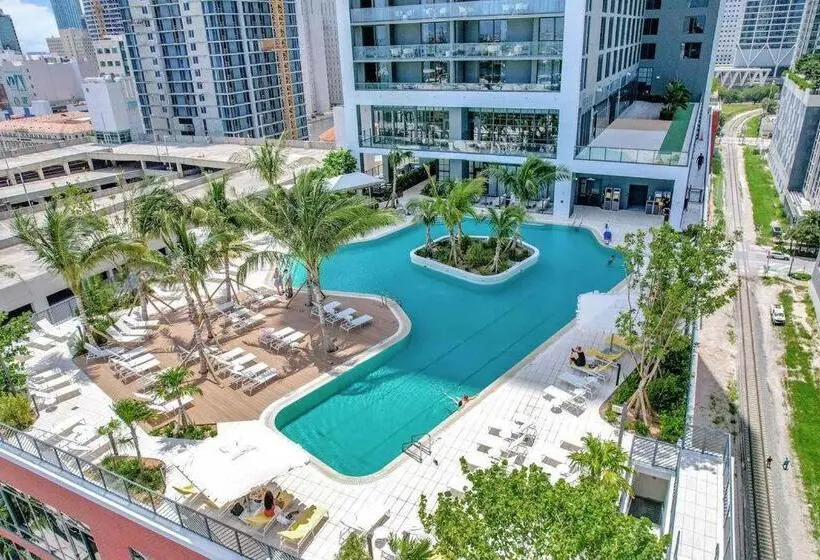 هتل Luxury City View Condo