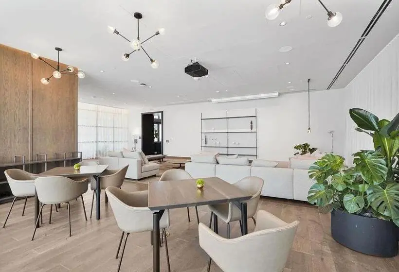هتل Luxury City View Condo