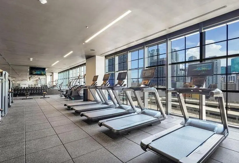 هتل Luxury City View Condo