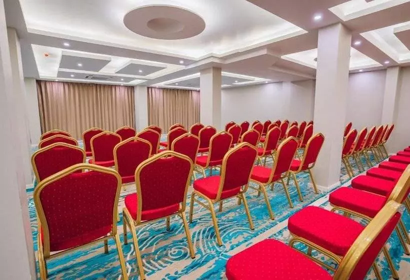 هتل Ocean Pearl Fuvahmulah