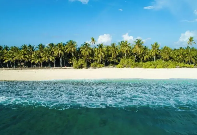 هتل Ocean Pearl Fuvahmulah