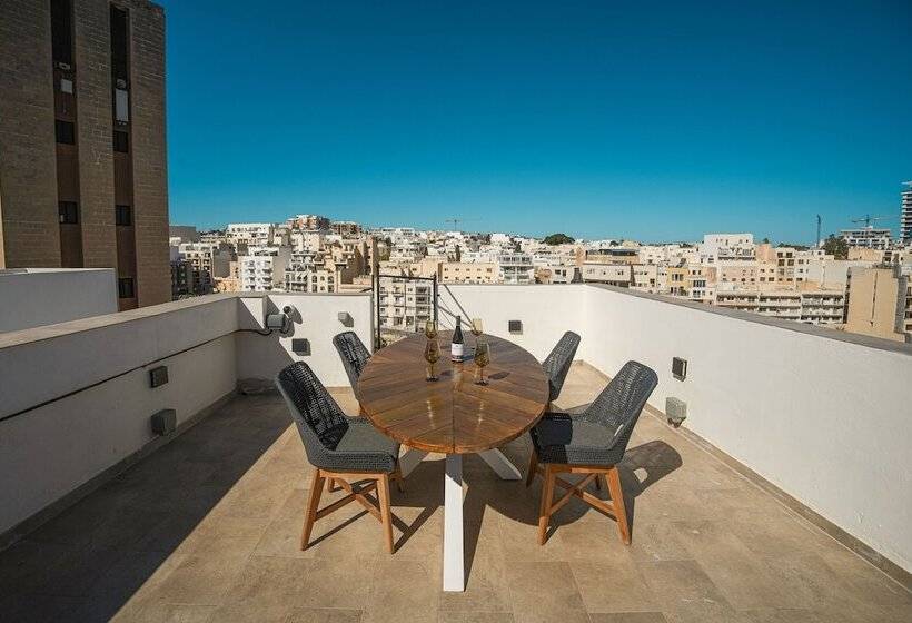 هتل The Bear And Ween