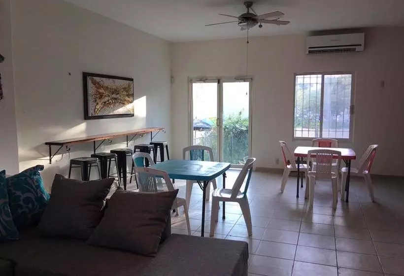 Retkeilymaja Hostal Bucerias