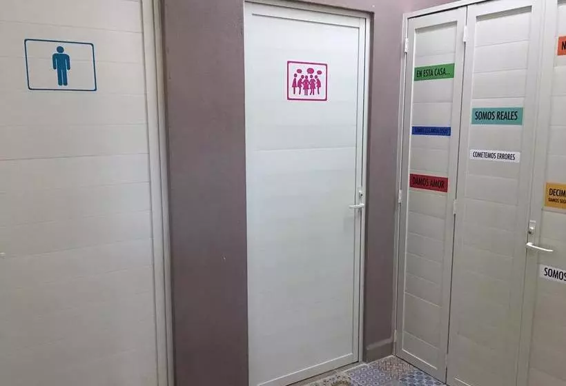 Retkeilymaja Hostal Bucerias