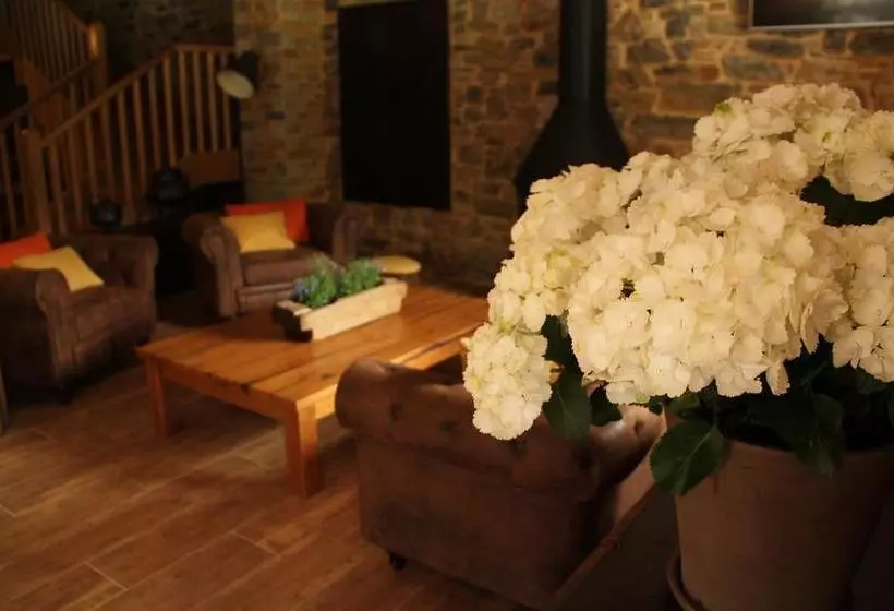 Aamiaismajoitus (B&B) Casa Lixa Hotel Rural Albergue