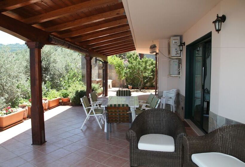 Bed and Breakfast La Collina Capo D Orlando