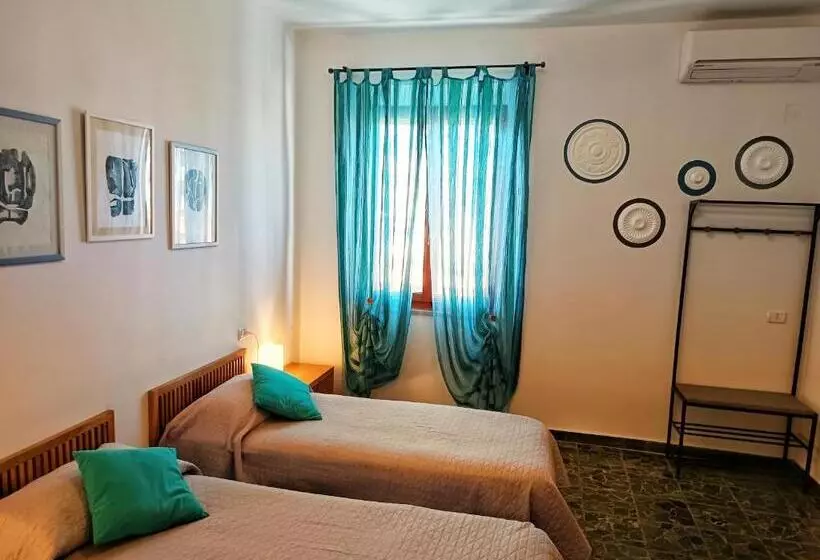 تختخواب و صبحانه Lo Zizzolo  Bed&breakfast