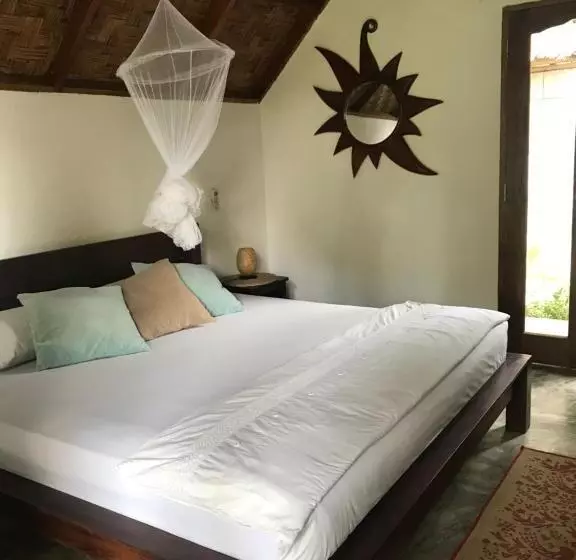 ベッドアンドブレックファースト Villa Paradise   Bukit Lawang