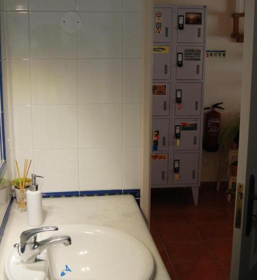 Hakuna Matata Hostel