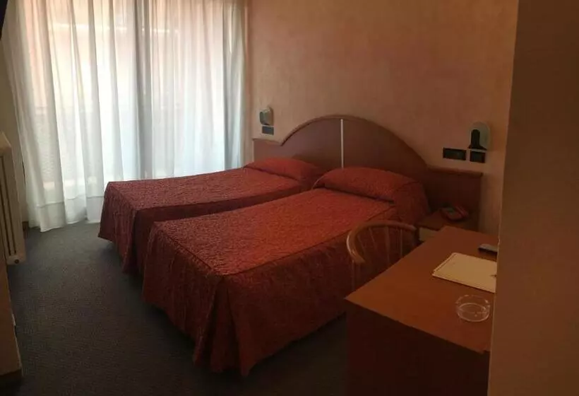 Hotelli Albergo Valle D Oro