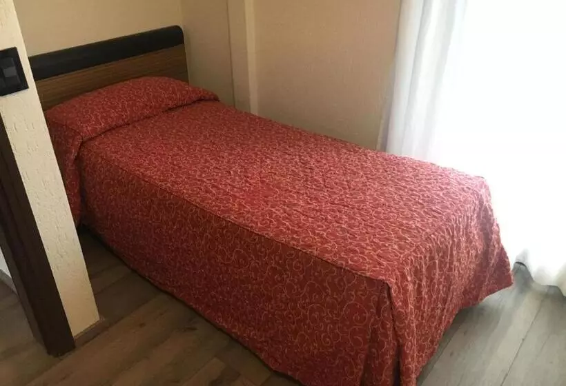 Hotelli Albergo Valle D Oro
