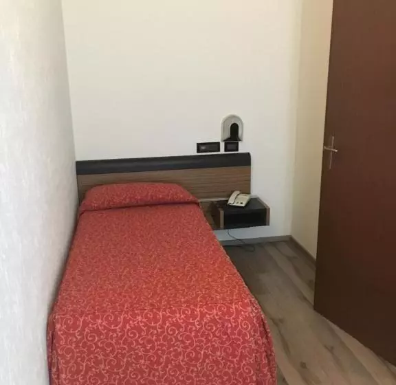 Hotelli Albergo Valle D Oro