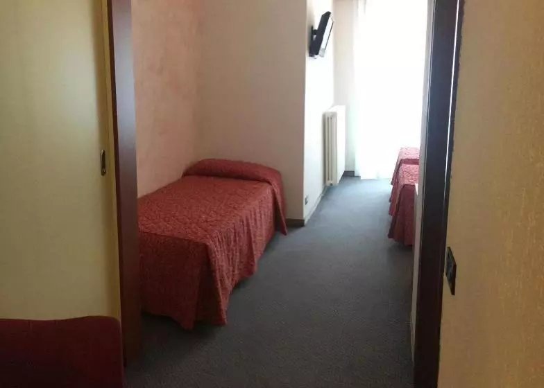 Hotelli Albergo Valle D Oro